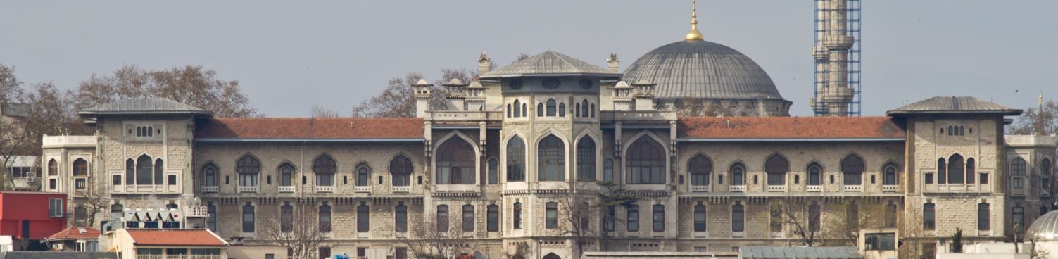 3 derste 2.5'ten 1.6'ya: İstanbul Erkek Lisesi İngilizce Sınavı